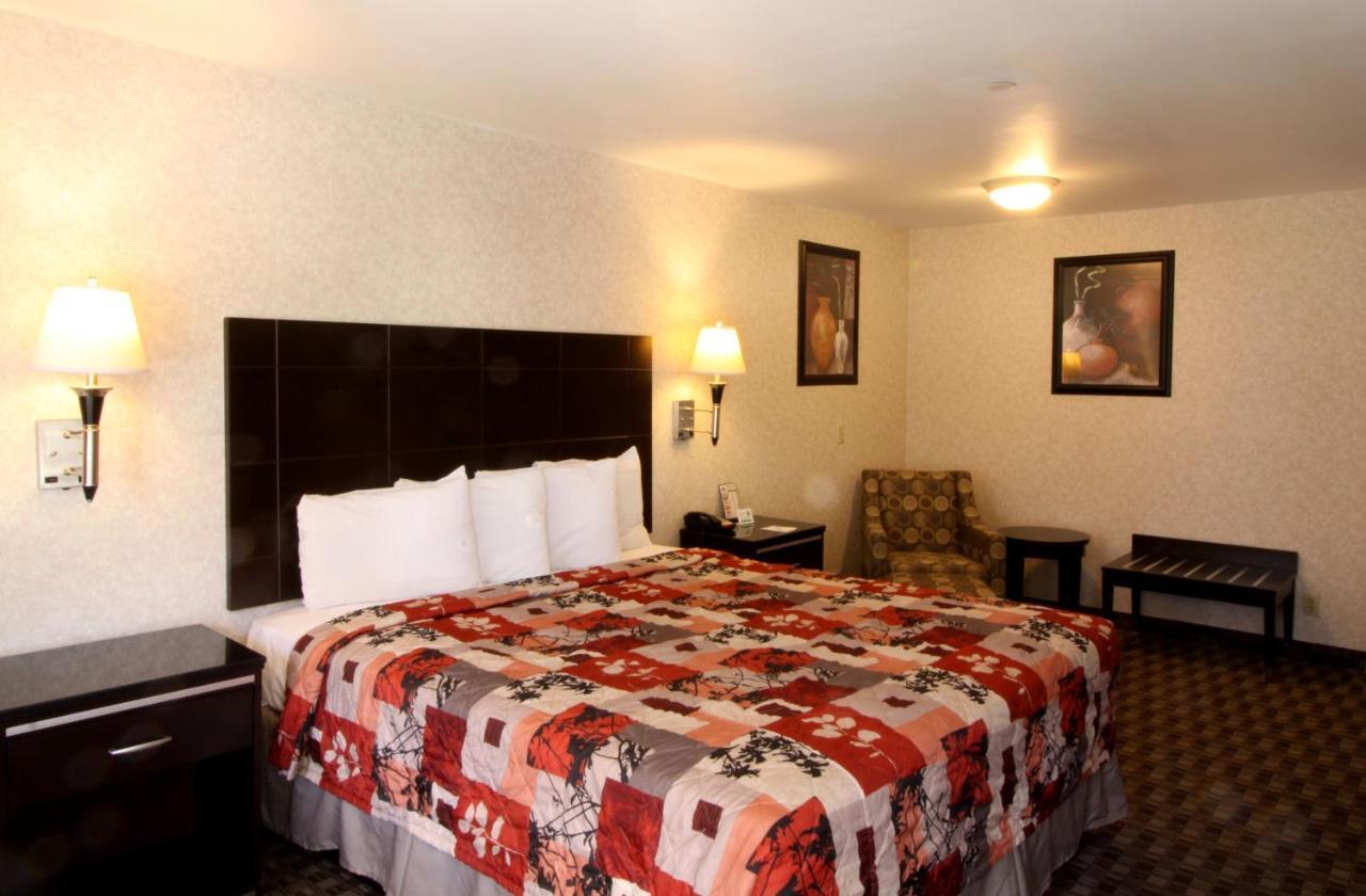 Sunburst Spa & Suites Motel Los Angeles Oda fotoğraf